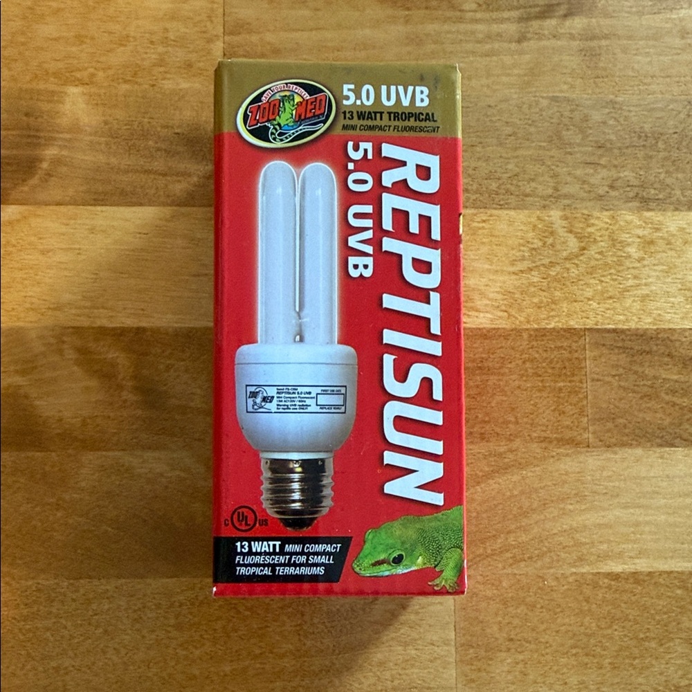 5.0 UVB 13W Compact Fluorescent Bulb